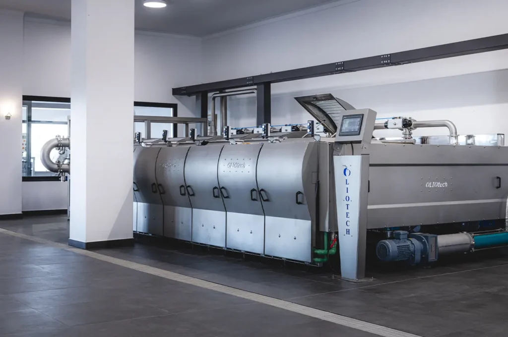 Extra virgin Greek Oil Producer - Elaion Odoi