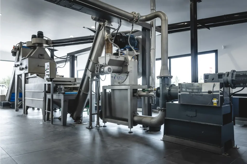 Extra virgin Greek Oil Producer - Elaion Odoi